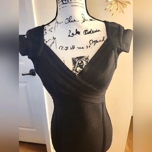 V-Neck Cut Out Black Bandage Dress